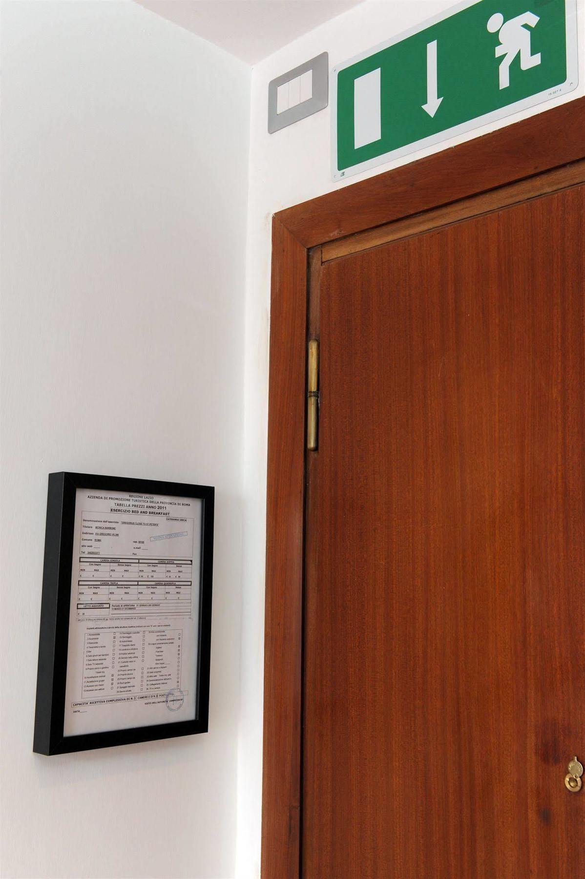 B&B Gregorius Close To St. Peter'S Rome Bagian luar foto